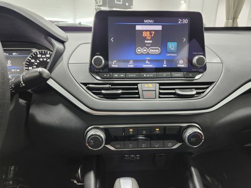 Used 2021 Nissan Altima 2.5 SV image 29