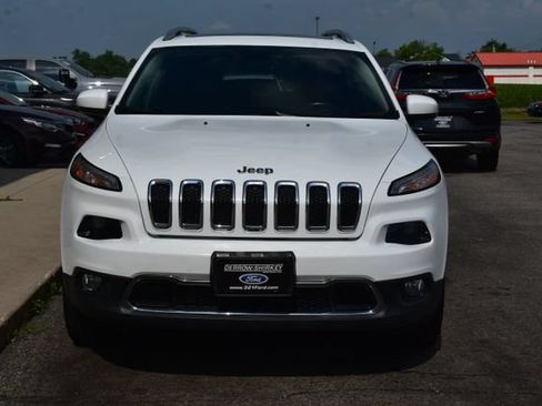 Used 2017 Jeep Cherokee Limited AWD/4WD image 12