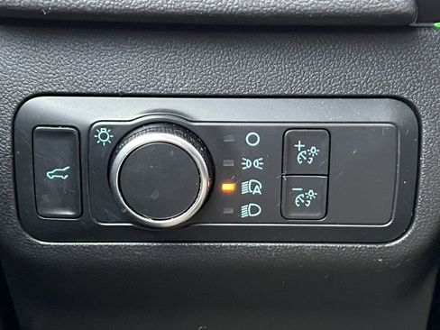 Certified 2022 Ford Escape SE w/ Convenience Package image 16