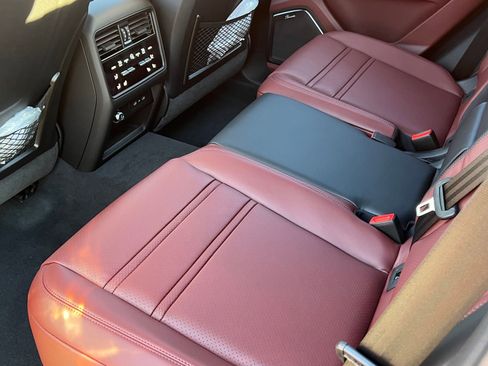 New 2026 Porsche Cayenne GTS image 19