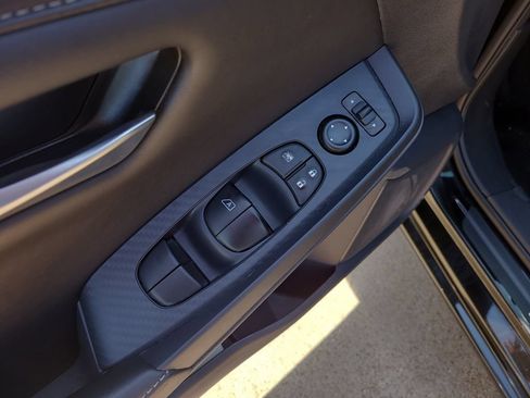 Certified 2025 Nissan Sentra SV w/ All-Weather Package FWD image 17