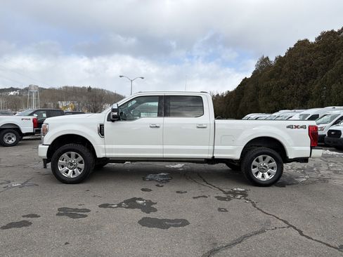 Used 2022 Ford F350 Platinum w/ Snow Plow Prep Package image 9