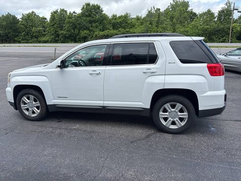 Used 2016 GMC Terrain SLE w/ Technology Package AWD/4WD image 6