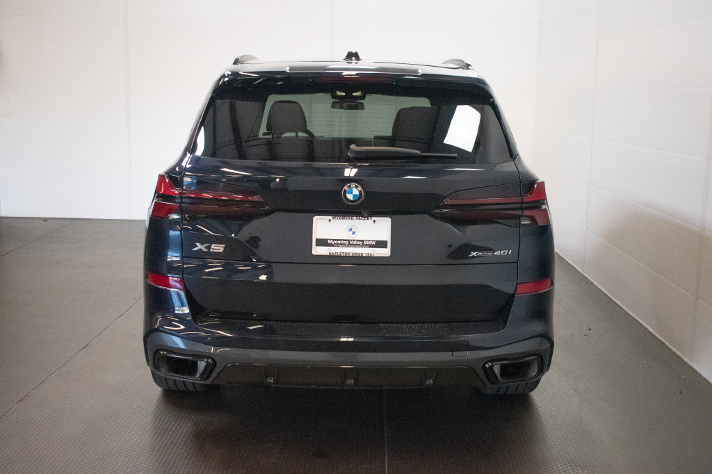 Used 2024 BMW X5 xDrive40i w/ M Sport Package AWD/4WD image 5