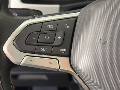 Used 2022 Volkswagen Atlas SE image 17