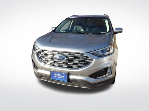 Used 2020 Ford Edge Titanium image 4