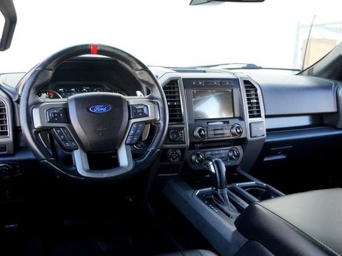 Used 2017 Ford F150 Raptor w/ Equipment Group 802A Luxury AWD/4WD image 46