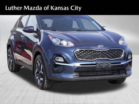 Used 2022 Kia Sportage EX image 1