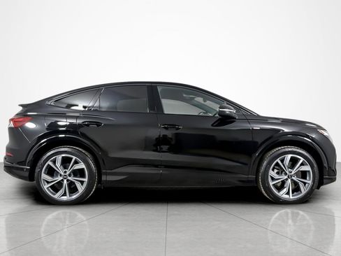 Used 2024 Audi Q4 e-tron Premium Plus w/ Premium Plus AWD/4WD image 6