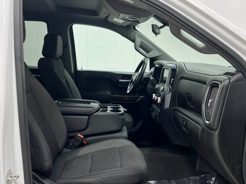 Used 2019 GMC Sierra 1500 SLE image 33