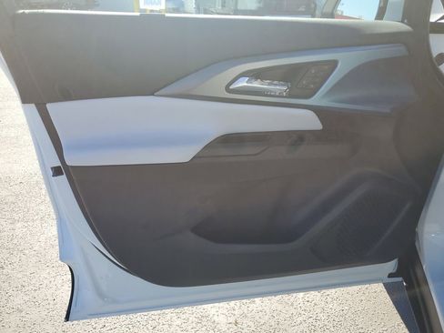 New 2026 Chevrolet Equinox EV LT image 19