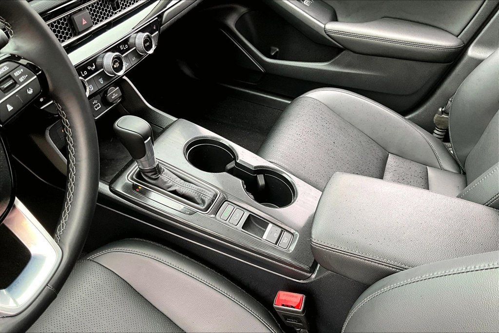 Used 2024 Honda Civic EX-L image 13