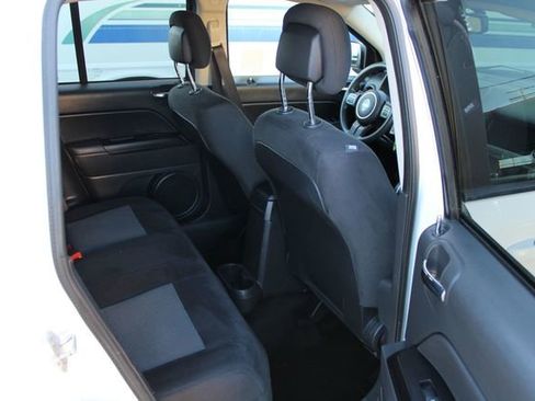 Used 2017 Jeep Compass Sport w/ Power Value Group image 10