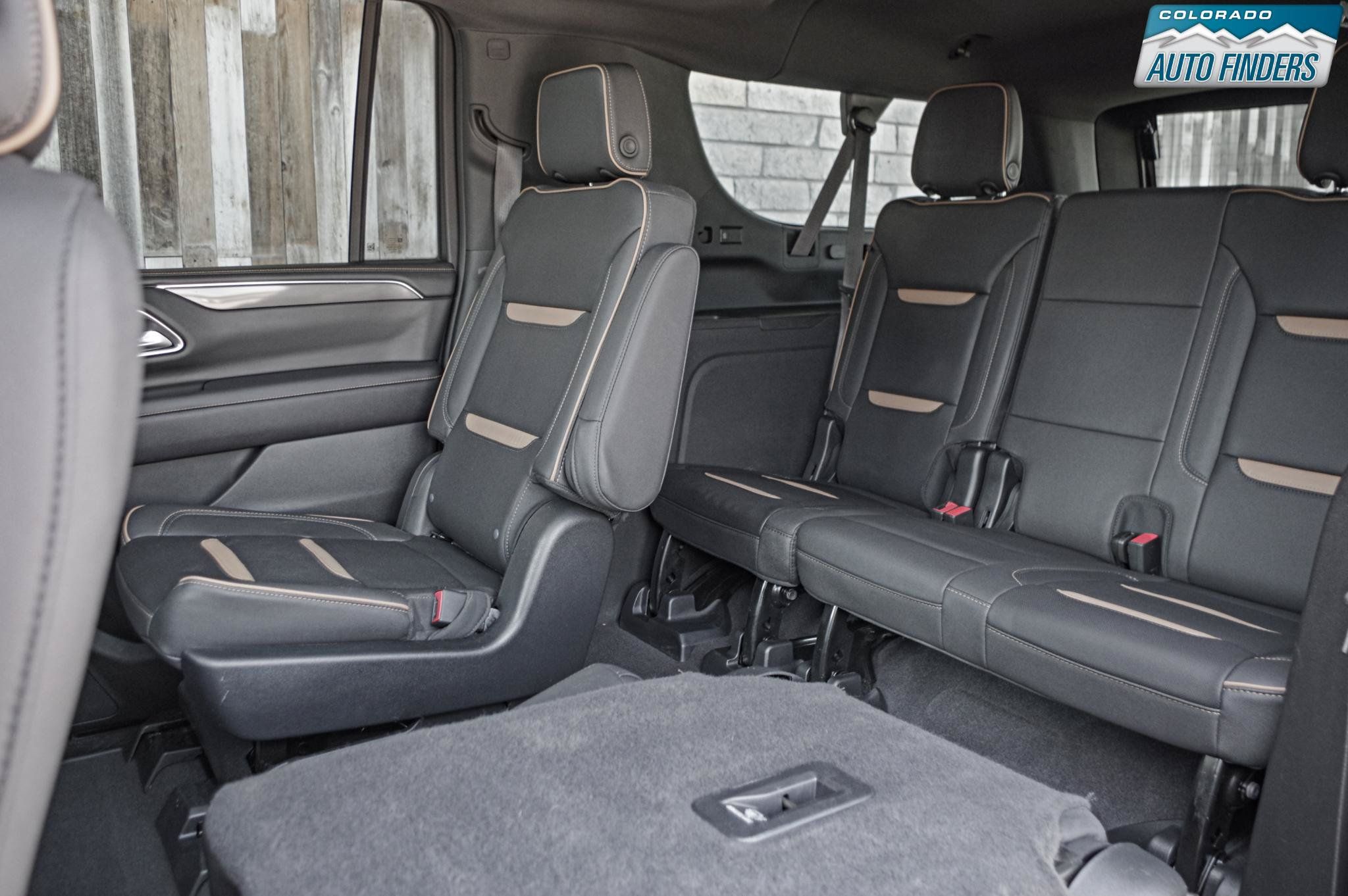 Used 2023 GMC Yukon XL AT4 w/ AT4 Premium Plus Package AWD/4WD image 26