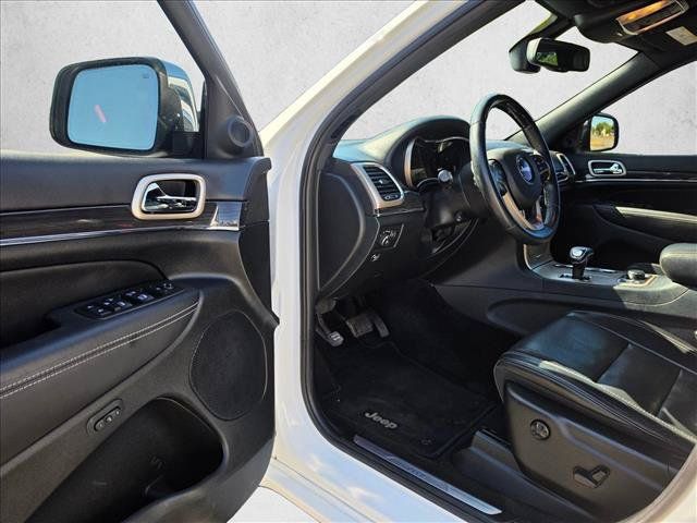 Used 2014 Jeep Grand Cherokee Overland AWD/4WD image 22