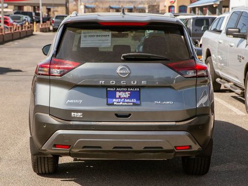 Used 2023 Nissan Rogue SL w/ SL Premium Package image 6