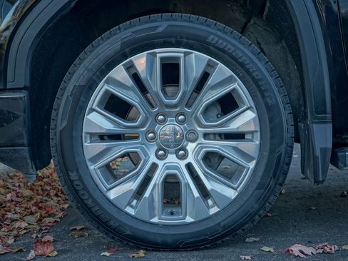 Used 2021 GMC Sierra 1500 Denali w/ Denali Ultimate Package image 10