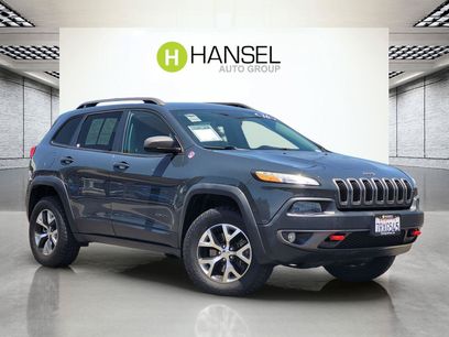Used 2016 Jeep Cherokee Trailhawk w/ Comfort/Convenience Group