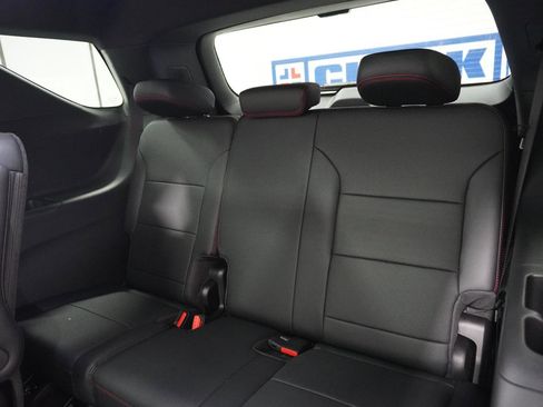 New 2026 Chevrolet Traverse RS w/ LPO, Floor Liner Package image 41