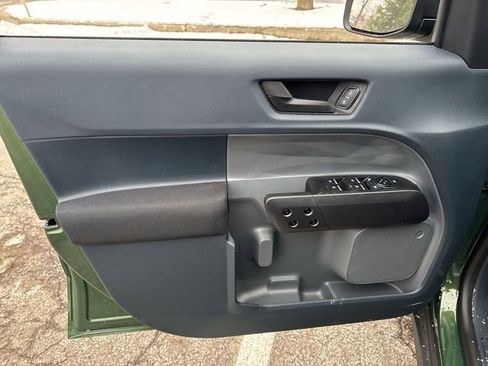 New 2025 Ford Maverick XL image 12