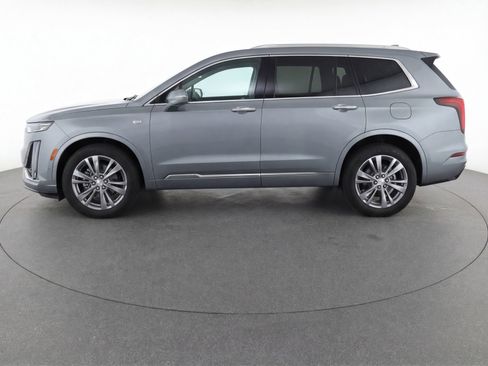 Certified 2023 Cadillac XT6 Premium Luxury FWD image 6