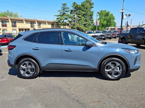 Used 2025 Ford Escape ST-Line Select AWD/4WD image 7