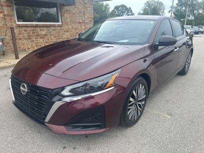 Used 2024 Nissan Altima 2.5 SV
