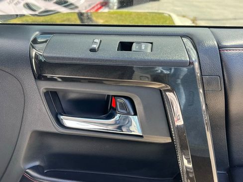 Used 2019 Toyota 4Runner TRD Off-Road Premium AWD/4WD image 13
