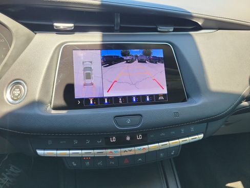 Used 2020 Cadillac XT4 Premium Luxury w/ Enhanced Visibility Package FWD image 22