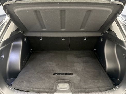 Used 2024 Hyundai Kona SEL w/ Convenience Package image 20
