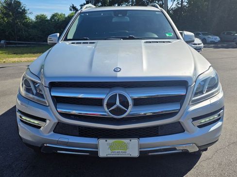 Used 2015 Mercedes-Benz GL 450 4MATIC image 2