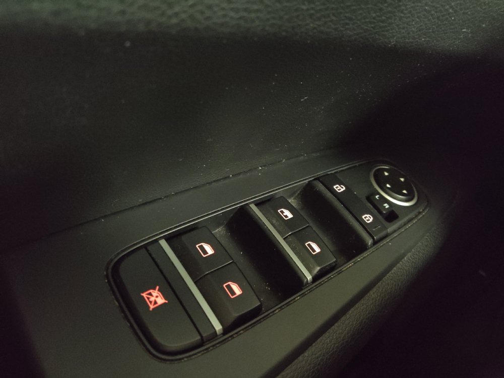 Used 2019 Kia Forte LXS FWD image 27