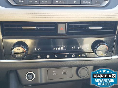 Used 2022 Nissan Rogue SV image 24