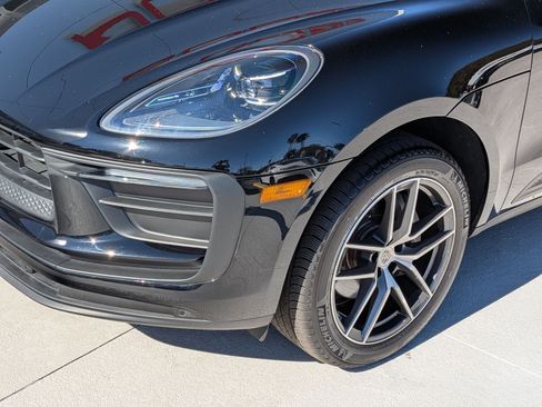 Used 2025 Porsche Macan Turbo image 12