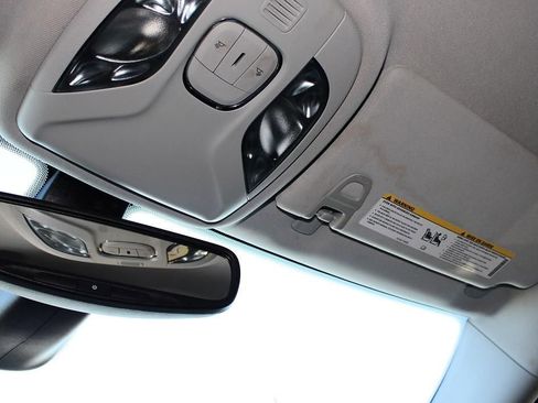 Used 2020 Jeep Compass Limited image 22