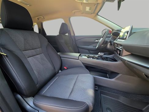 New 2026 Nissan Rogue SV image 12