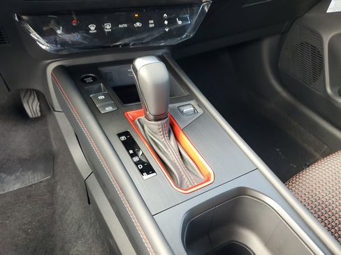 New 2026 Nissan Kicks SR image 17