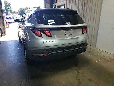Certified 2024 Hyundai Tucson SEL AWD/4WD image 17
