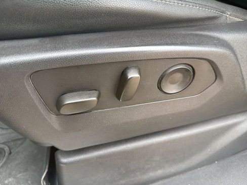 Used 2024 GMC Sierra 1500 SLT w/ SLT Premium Plus Package AWD/4WD image 16