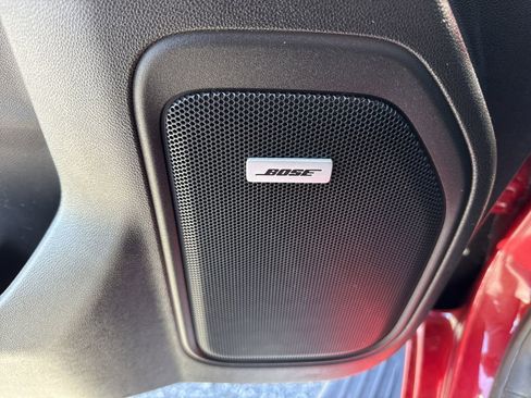 Used 2020 GMC Sierra 1500 SLT w/ SLT Premium Plus Package image 17