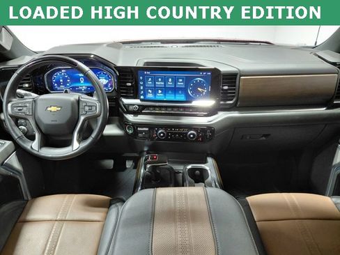 Certified 2024 Chevrolet Silverado 1500 High Country image 2