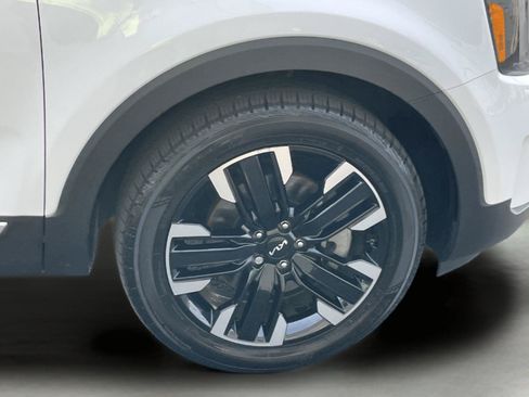 Used 2024 Kia Telluride SX Prestige AWD/4WD image 11