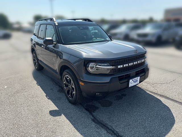 New 2026 Ford Bronco Sport Outer Banks w/ Outer Banks Tech Package+ AWD/4WD image 3