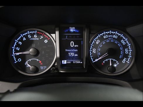 Used 2023 Toyota Tacoma TRD Off-Road AWD/4WD image 8