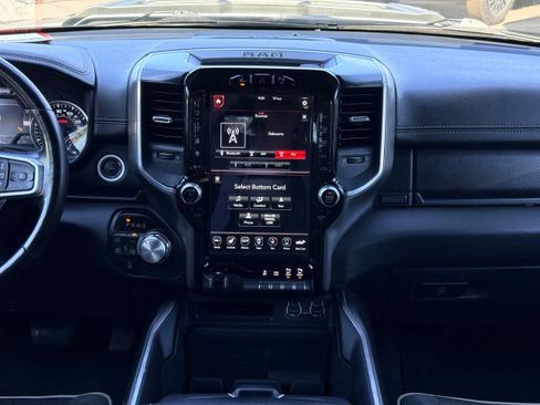 Used 2021 RAM 1500 Laramie AWD/4WD image 16