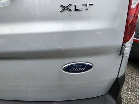 Used 2019 Ford Transit Connect XLT image 27