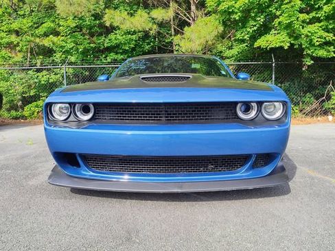 Used 2021 Dodge Challenger R/T Scat Pack RWD image 2