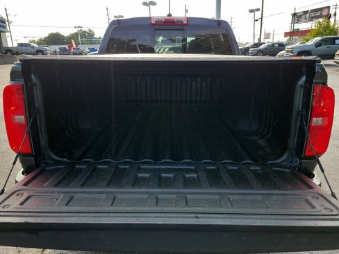 Used 2020 Chevrolet Colorado Z71 AWD/4WD image 11