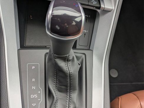 Used 2022 Audi Q3 2.0T Premium image 26