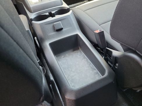 Used 2023 Chevrolet Colorado W/T RWD image 21